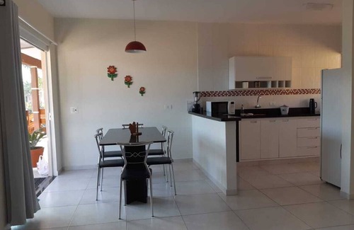 Caraguatatuba Ski Chalet | Style & Comfort Apartment