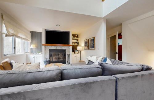 Stratton Mountain Apartment | Styles Brook Retreat