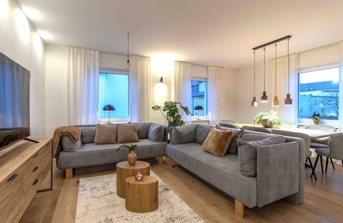 Schwarzenberg/Erzgeb. Apartment | Stylish City-Apartment I Netflix I WLAN I Free Parking I Central
