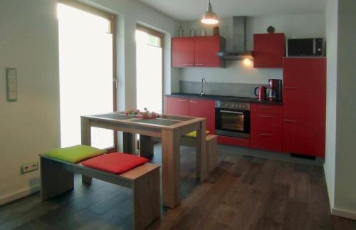Wiesbaden Apartment | Stylische Ferienwohnung Home Office