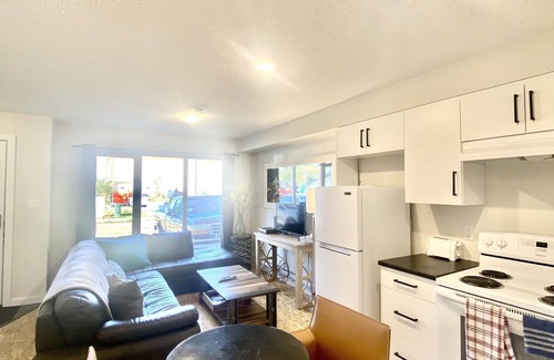 Fort Saskatchewan Condo | Stylish 1 bedroom suit in Fort Saskatchewan 4104
