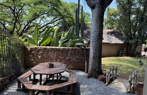 Rustenburg House | Stylish 1 Bedroom place