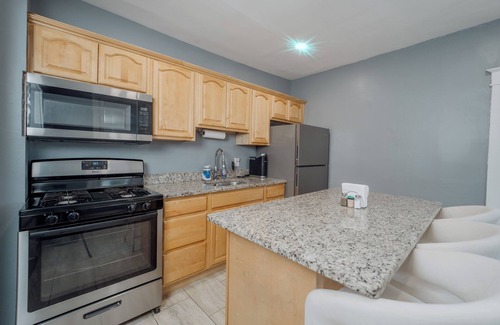 Delair Apartment | Stylish 1-bedroom apartment in fabulous Philadelphia