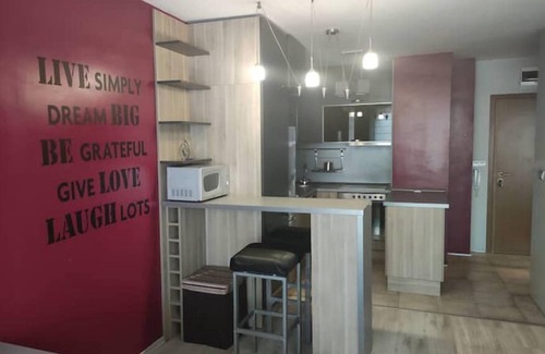 Sofia House | Stylish 1-BR Apartmentnn