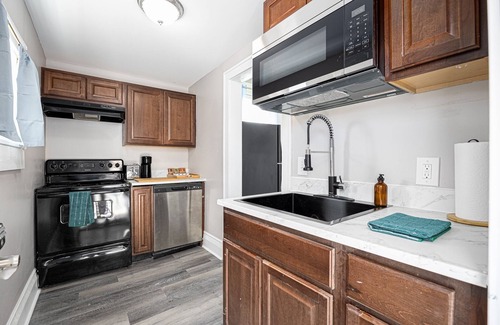 University District Apartment | Stylish 1BD 1BA Near OSU