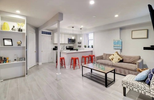 Truxton Circle House | Stylish 1BD Apartment in Downtown DC