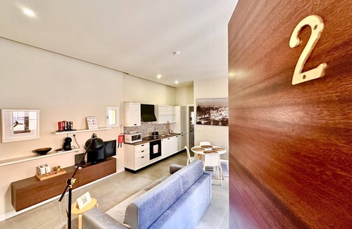 Gzira Apartment | Stylish 1Bed Apartment off the sea front
