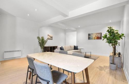 La Petite-Patrie Apartment | Stylish 1Bedroom/1Bathroom in Plateau Mont-Royal
