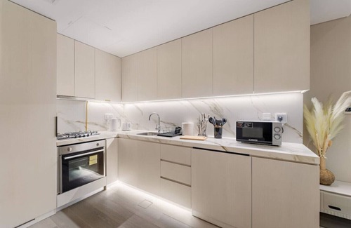 Jabal Ali 2 Apartment | Stylish 1BR Apartment with Eye of Dubai View and Marina Access