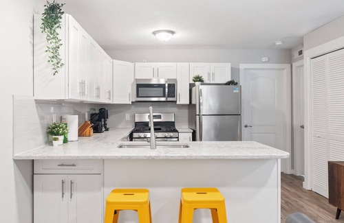 Clarksville Apartment | Stylish 1BR | Downtown | Evonify 7158