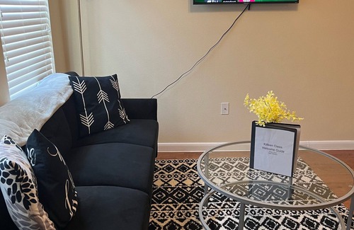 Killeen Apartment | Stylish 1BR in KILLEEN CLOSE TO FORT CAVAZOS, STILLHOUSE LAKE