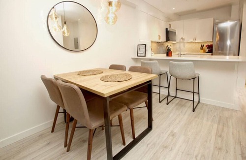 Whistler Creekside Condo | Stylish 1BR-King:Sleeps 6 Comfortably,Hot Tub, Pool & Near Everything-!