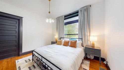 Old Louisville Apartment | Stylish 1st Floor 2br Apartment 1King and 1Queen
