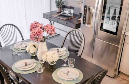 Old East Dallas Condo | Stylish 2-bed, 1 1/2 bath retreat in Central Dallas with private patio, pool access, and award-winning courtyard.