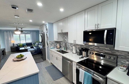 Tierra Verde Condo | Stylish 2 bed - 2 bath Condo. Completely remodeled