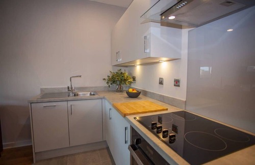 East End Apartment | Stylish 2-Bed Apartment Near Glasgow Green