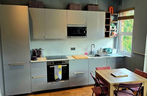 Peckham House | Stylish 2-bed Victorian flat near Central London