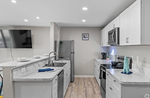 West Arlington Apartment | Stylish 2 bedroom 2bath with all the bells and the whistles In Arlington Texas