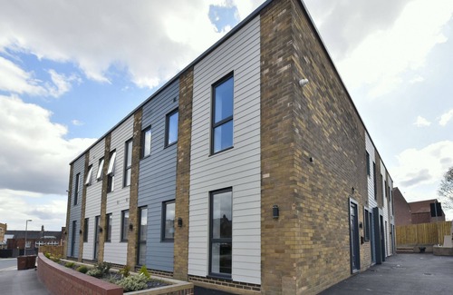 Pontefract Apartment | Stylish 2 Bedroom Apartment