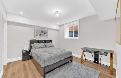 Windsor Apartment | Stylish 2-Bedroom Apartment In Downtown Windsor