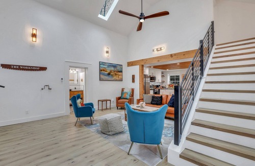 Historic District Cottage | Stylish 2-bedroom house in Beaufort. Walk to downtown. Fire pit, bikes, grill