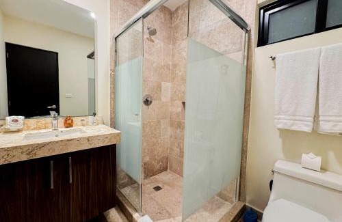 Centro Apartment | Stylish 2Bed,2Bath-Condo Near Beach - 6 Guests