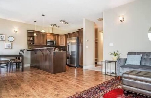 East Kootenay Apartment | Stylish 2Bed 2Bath Near Hot Springs!