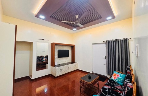 Bharathidasan Nagar Apartment | Stylish 2bhk apartment for 4 guests with WiFi, power backup andAC in Puducherry