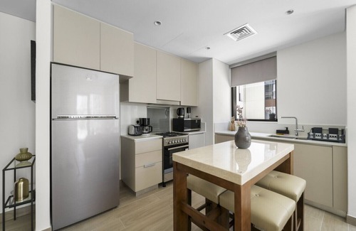 Madinat Zayed Apartment | Stylish 2BR | Creek Grove | Near Downtown