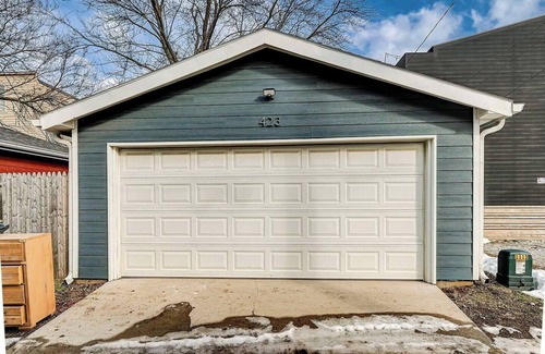 Indianapolis House | Stylish - 2BR - Bates-Hendricks