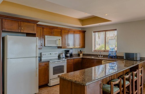 San Diego Condo | Stylish 2BR Coastal Retreat in Gran Pacifica Paradise