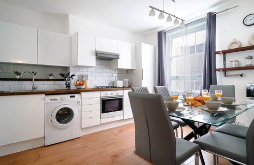 Shoreditch Apartment | Stylish 2BR near Liverpool Street - City of London
