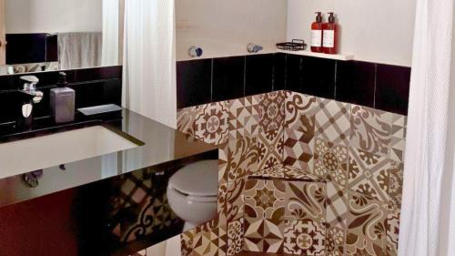 Hipodromo Apartment | Stylish 2BR on Amsterdam w. Private Terrace!