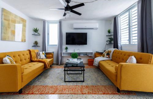 Machos House | Stylish 3 Bed-2Bath with Pool & Solar Panels