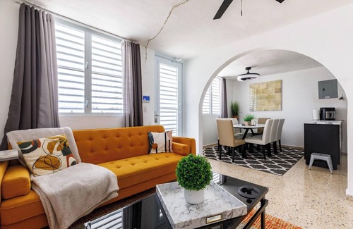 Machos Ski Chalet | Stylish 3 Bed/2Bath with Pool & Solar Panels