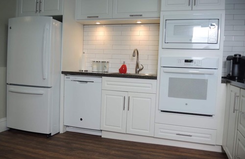 North End Apartment | Stylish 3 bedroom Century Flat 2612