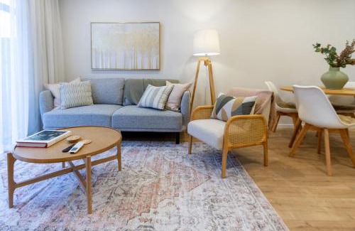 Merivale Apartment | Stylish 3 Bedroom Home in Prime City with Garage