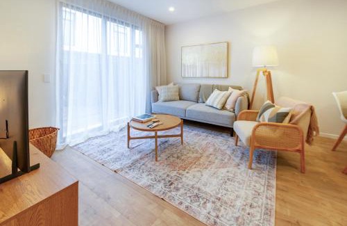 Merivale Apartment | Stylish 3 Bedroom Home in Prime City with Garage