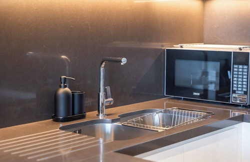 Dubai Marina Apartment | Stylish 3-Bedrooms with an elegant dining area in the heart of Dubai Marina!