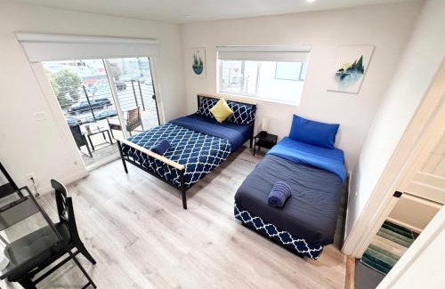 East Hollywood House | Stylish 3 BR/3BR family house