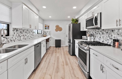Grover Beach House | Stylish 3bdrm, 3 bath home in Grover Beach, close to everything