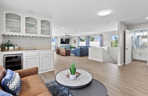 Grover Beach House | Stylish 3bdrm, 3 bath home in Grover Beach, close to everything