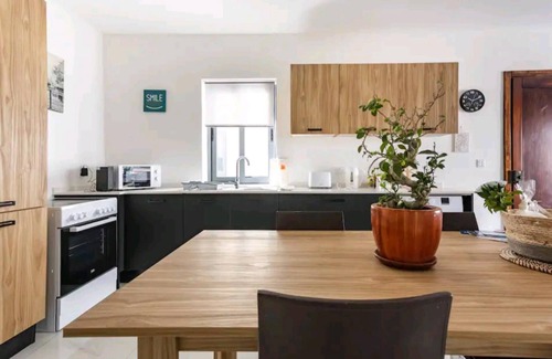 Zurrieq Apartment | Stylish 3bed Penthouse Close to the Blue Grotto