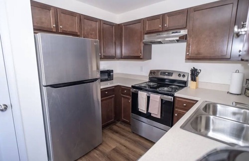 Mosby Apartment | Stylish 3BR Apt, with Yard & Parking - Near RVA's attractions