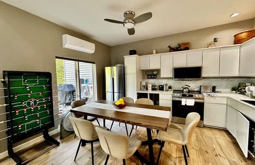 Windham House | Stylish 3BR Getaway – 3 Minutes to Windham Mountain Resort, AC & WiFi Included!