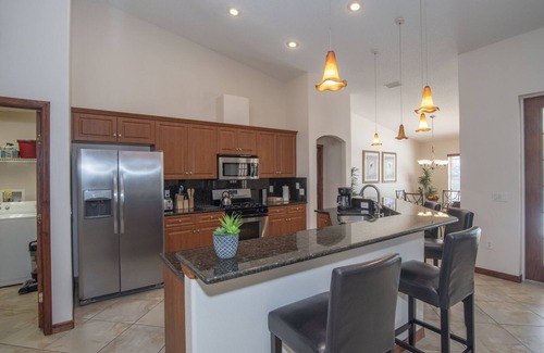 Inverness House | Stylish 4-bedroom Villa with Heated Pool