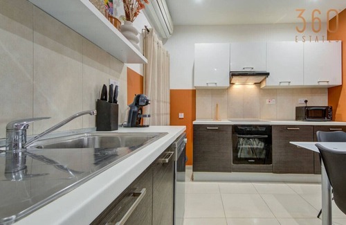 St. Julian's Apartment | Stylish 4BR Apt in central part of St'Julians