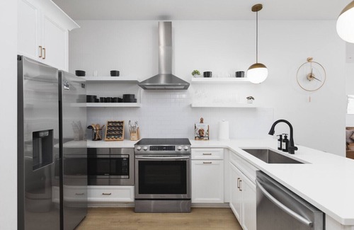 Cleveland Park Condo | Stylish 5 Beds, 2 Bedroom in Trendy East Nashville