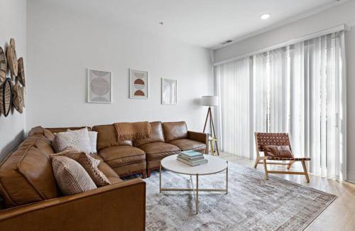Cleveland Park Apartment | Stylish 5 Beds, 2 Bedroom in Trendy East Nashville