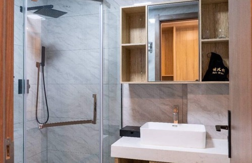 North Ridge Hotel | Stylish and accomodating and our guests enjoy the best hospitality service ever.